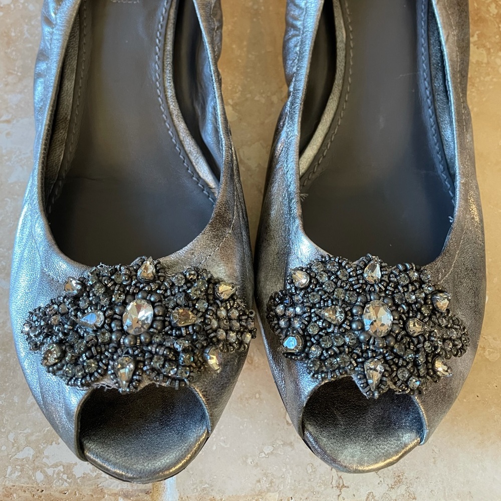 Vera Wang Silver Sparkly Peep Toe Flats